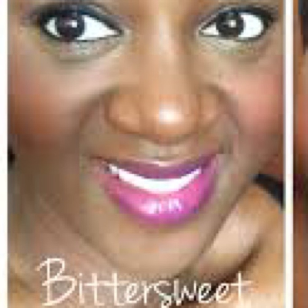 Urban Decay Revolution High Color Lipgloss NIB - Picture 6 of 7