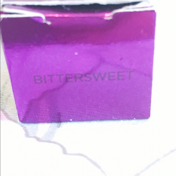 Urban Decay Revolution High Color Lipgloss NIB - Picture 3 of 7