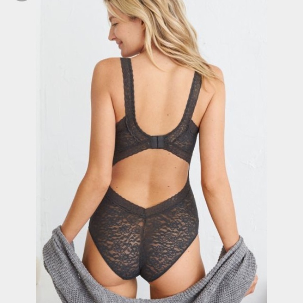 American eagle vintage lace bodysuit