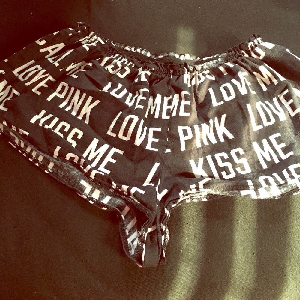 PINK SLEEP SHORTS