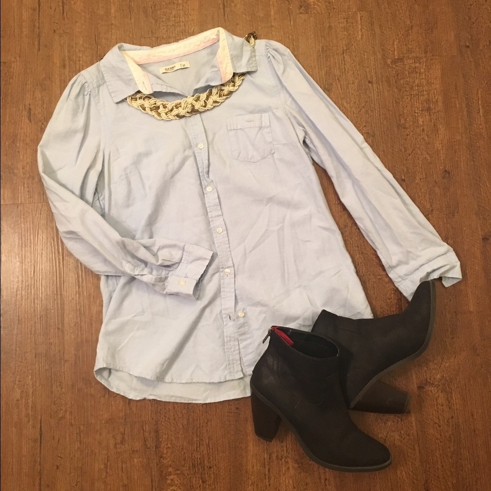 Long sleeve light wash denim top