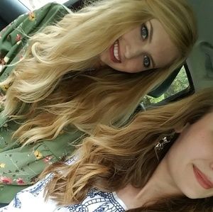 Meet your Posher, Tory