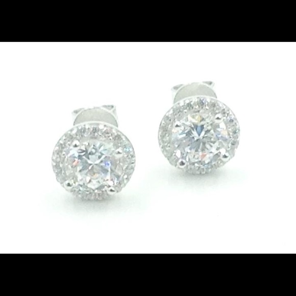 .925 Sterling Silver Cubic Zirconia Stud Earrings - Picture 5 of 8