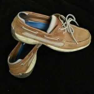 Size 10 Sperry topside boat shoes