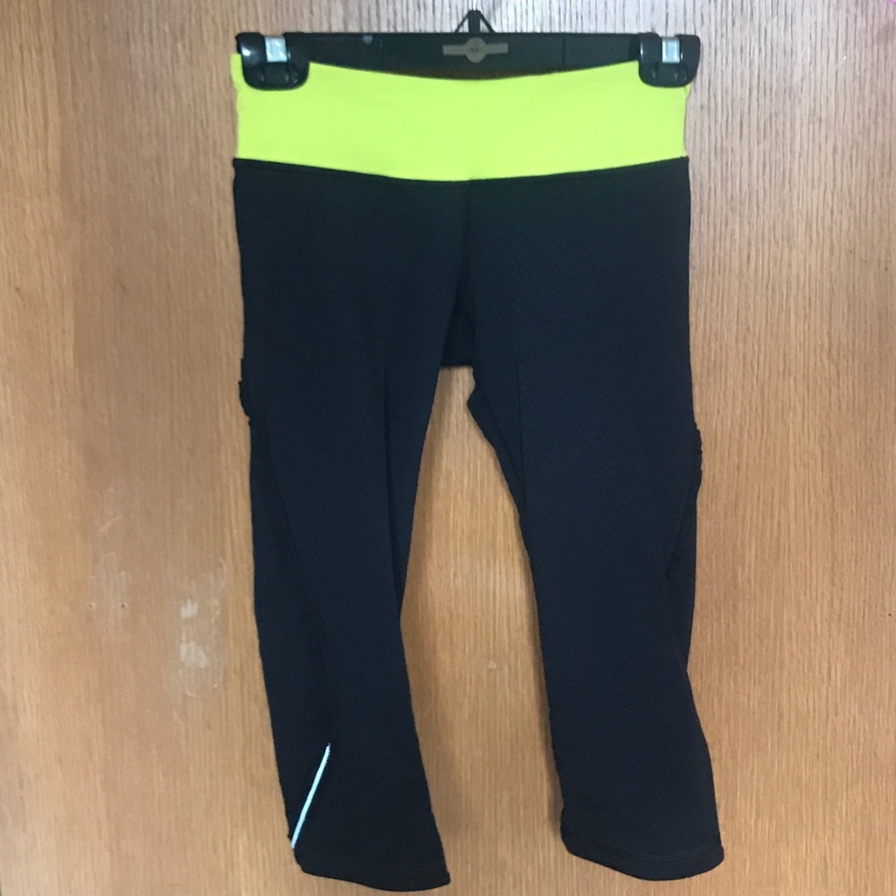 Run Fast Free lululemon crop leggings