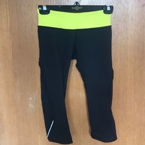 Run Fast Free lululemon crop leggings