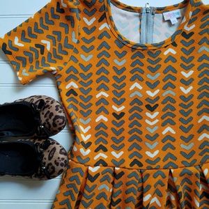 LuLaRoe Amelia