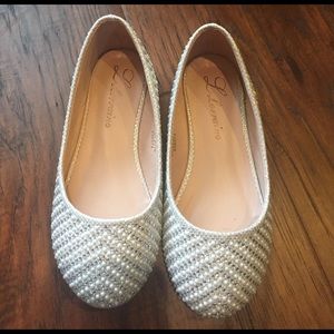 L Lorraine girls dress shoes size 13 VGUC