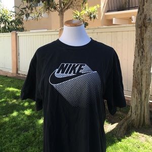 Vintage Nike Swoosh Black Tshirt Oversized Sport