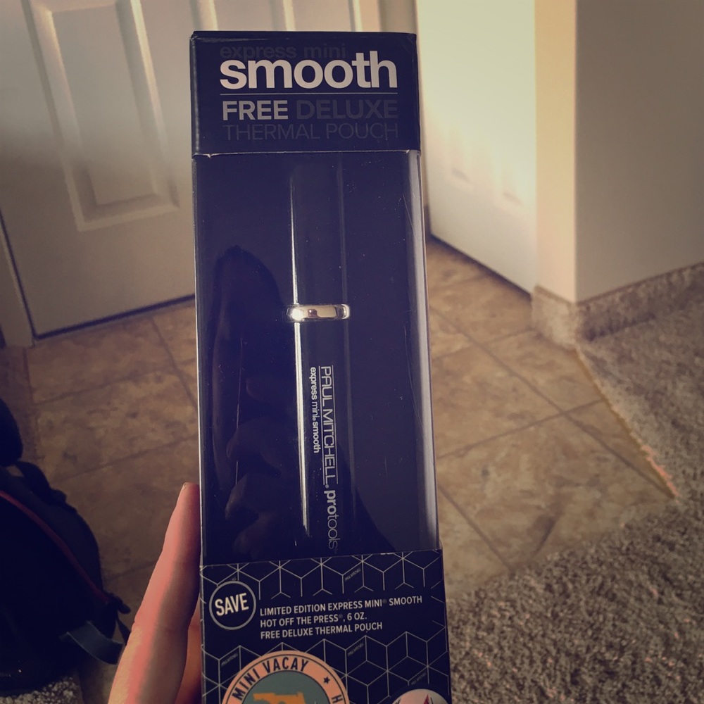 Paul Mitchell mini smooth
