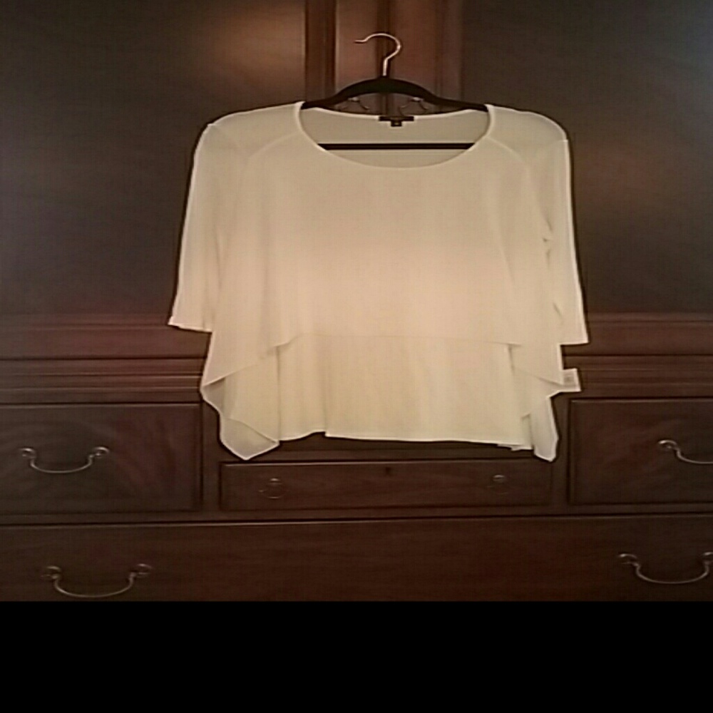 Nwt K & C white mixed media blouse