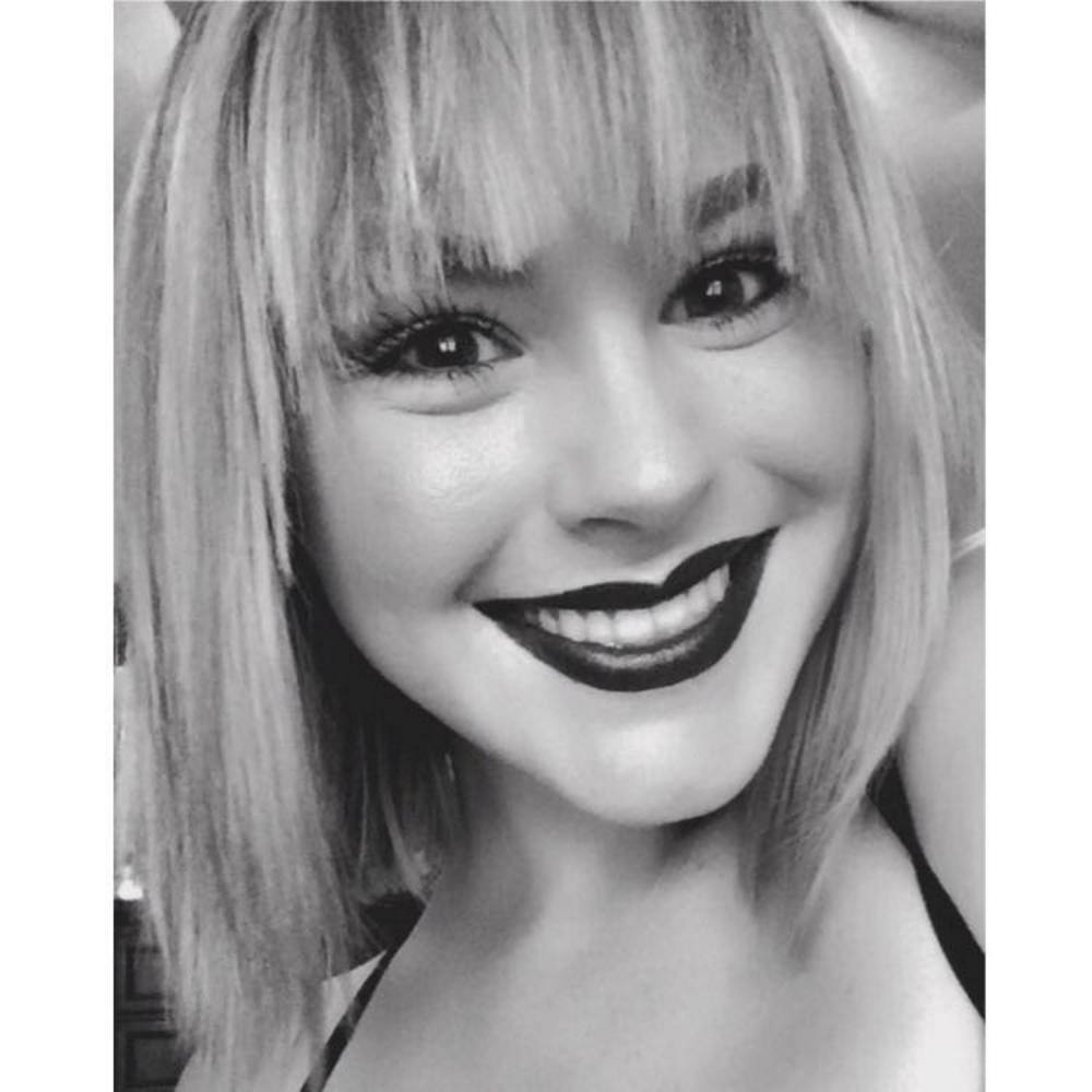 Meet your Posher, Maria