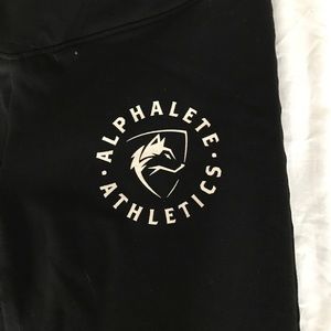 Alphalete Crop
