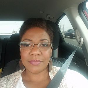 Meet your Posher, Ida