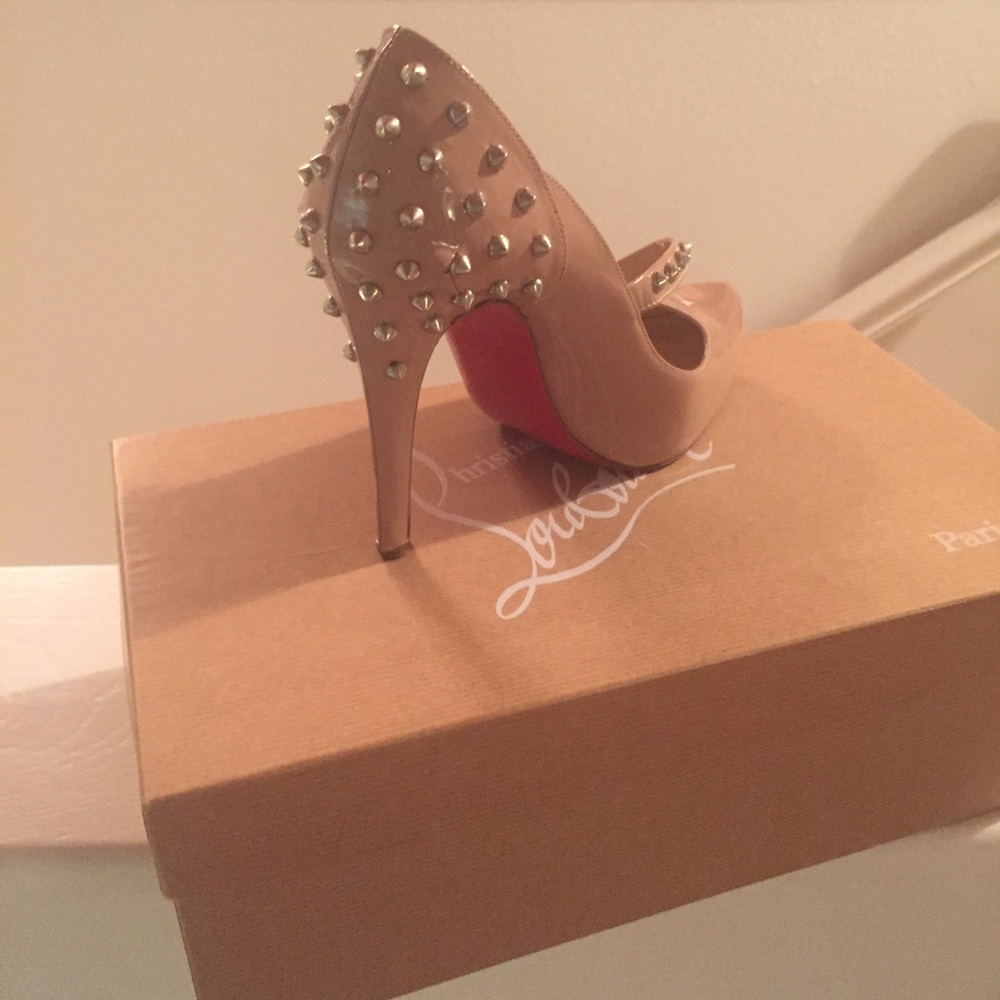 Christian Louboutin Pump