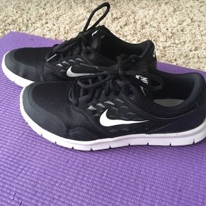 Black Nike Athletic Shoes