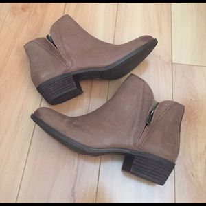 Lucky Brand Women's Boot Shoe Sz 8.5