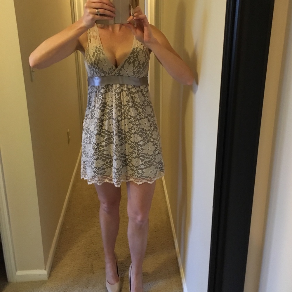 Forever 21 lace, mini dress with gray undertone