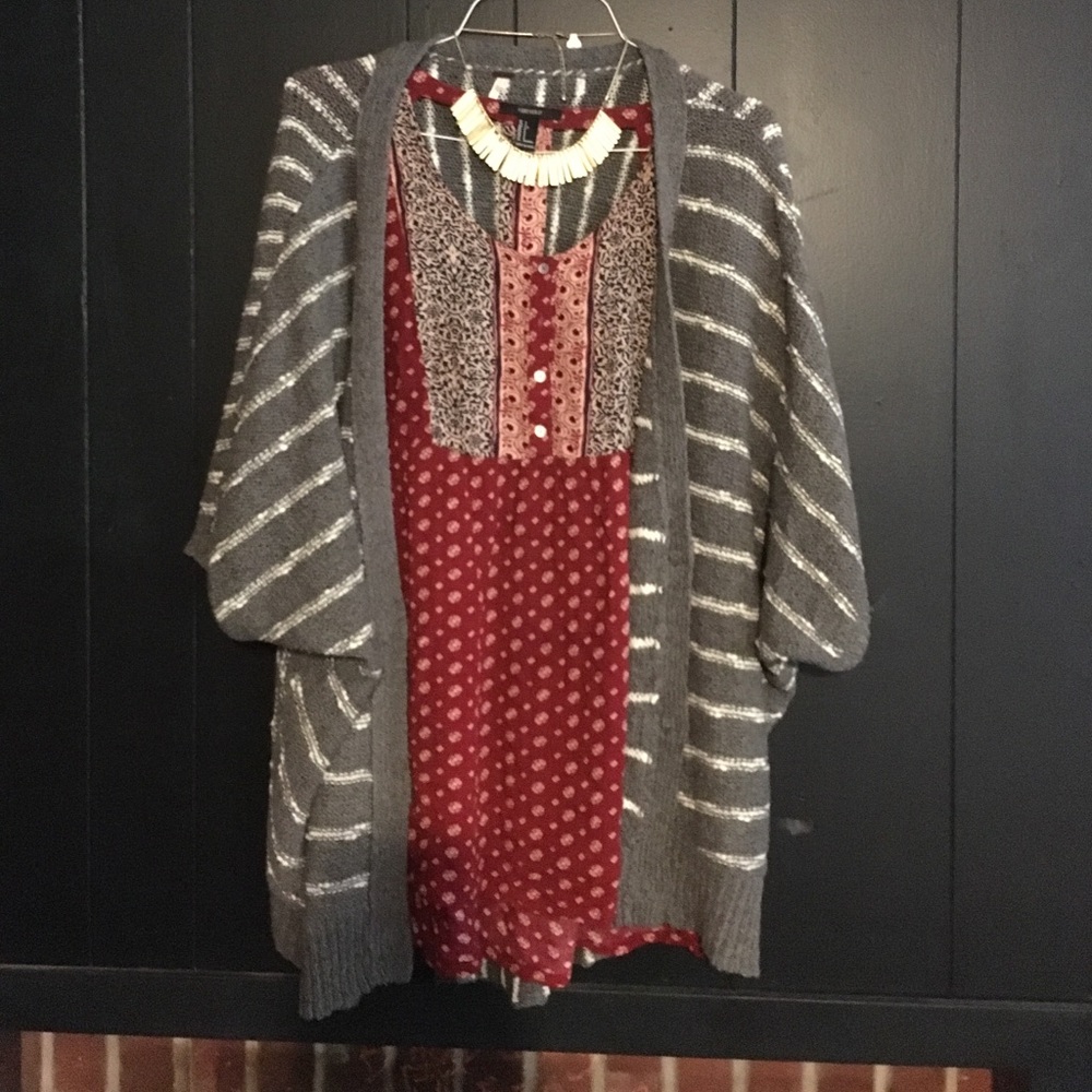 ⭐️Traded⭐️Free People slouchy cardigan
