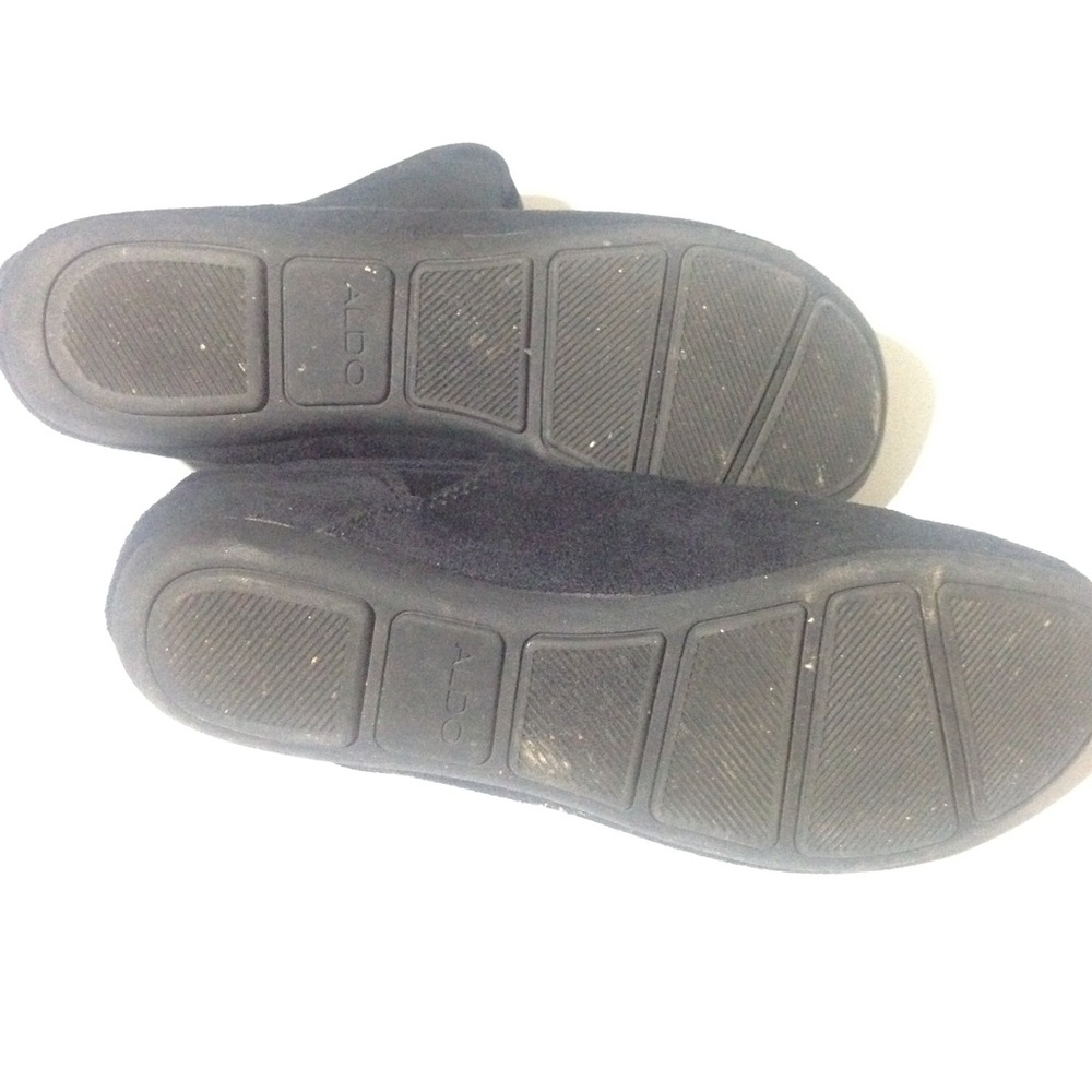 ALDO suede ankle boots black boots. - Picture 8 of 8