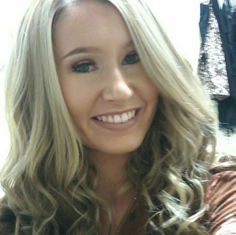 Meet your Posher, Brittany