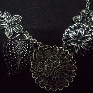 Premier Designs Necklace