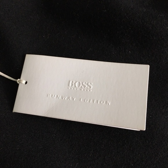 Hugo Boss Runway Edition Dress In Wool Laser Cut - Picture 5 of 7