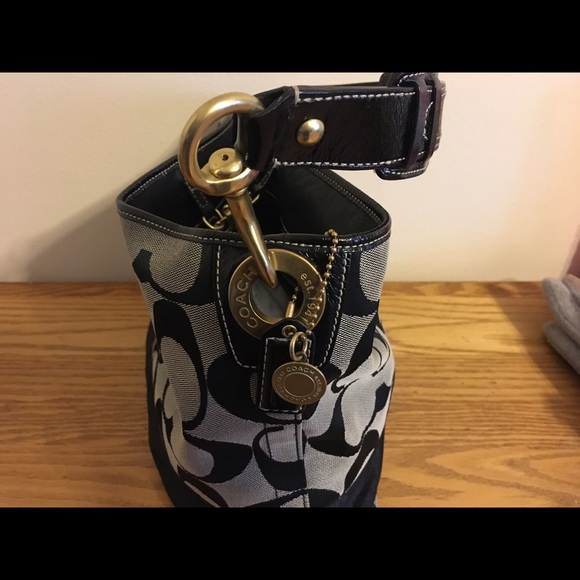 Coach Handbag - Picture 1 of 4