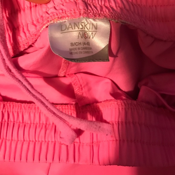 🌟Bundle!!!! 🌟 yoga capris and shorts - Picture 3 of 4