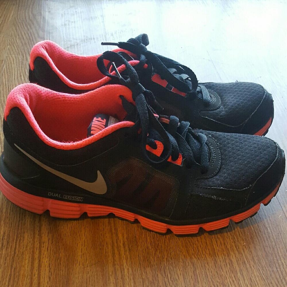 **SOLD**Nike Sneakers