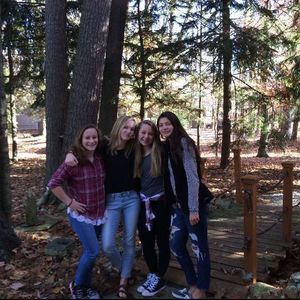 Meet your Posher, Andi