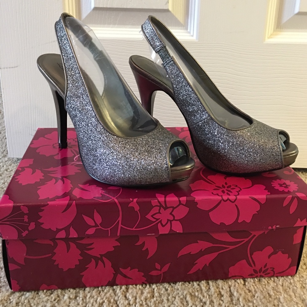 Glitter peep-toe heels