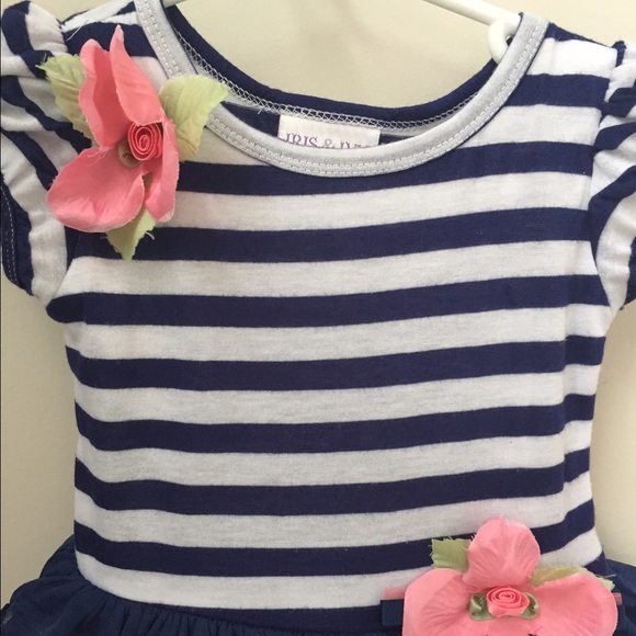 Adorable 12 month dress from Nordstrom - Picture 2 of 3