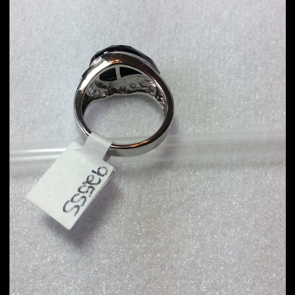 FINAL SALE PRICE Faceted Jet Onyx Crystal Swirl Ring Marked 925 - Picture 3 of 3