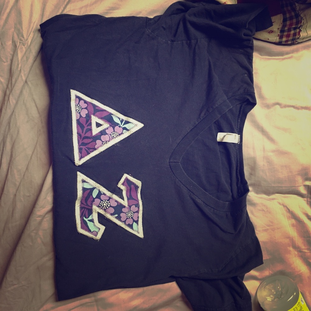 Delta zeta letter shirt