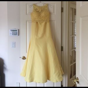 NEW PRICE!! SHERRI HILL PROM DRESS