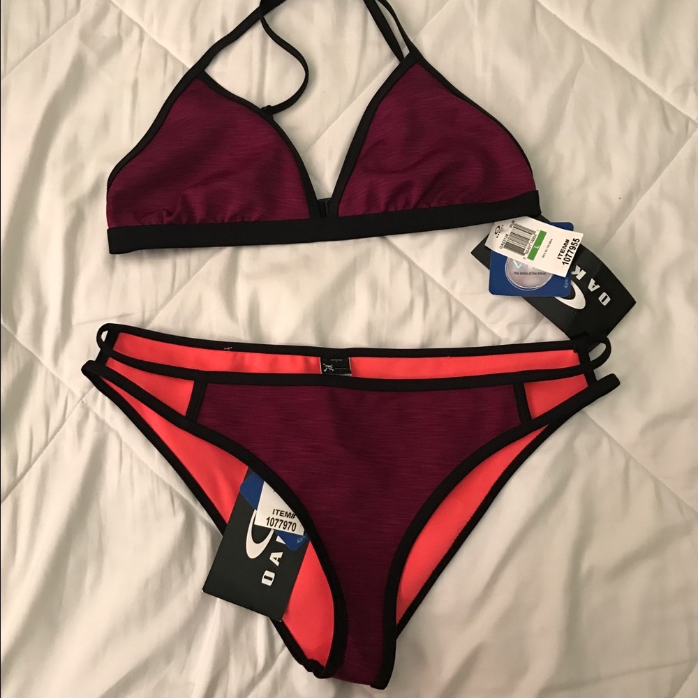 Oakley bikini set size large