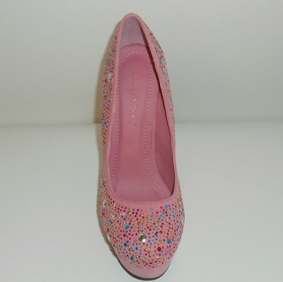 PINK PUMPS - Picture 3 of 4