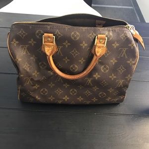 Louis Vuitton speedy 30