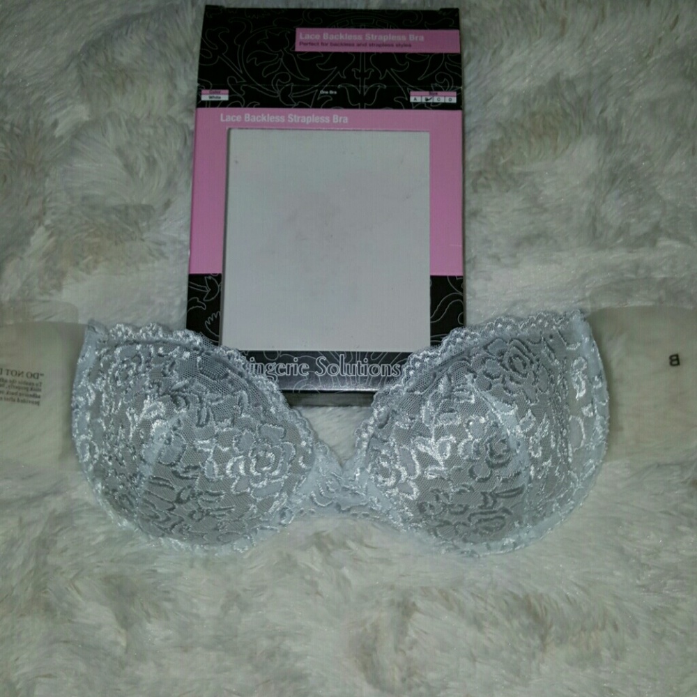LACE BACKLESS STRAPLESS BRA NWT