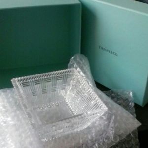 Tiffany & Co Crystal basket weave brand new 4"