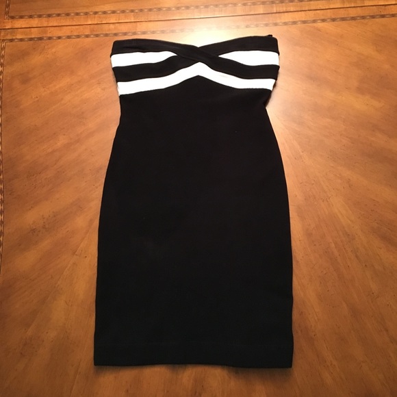 G by Guess Dresses & Skirts - Guess Strapless dress