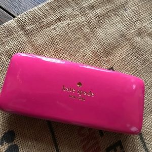 Kate spade glasses case ♠️