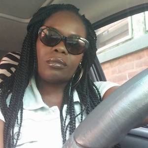 Meet your Posher, Pamela