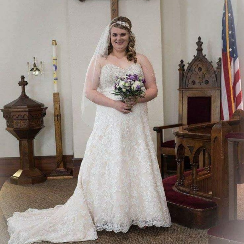 Wedding dress