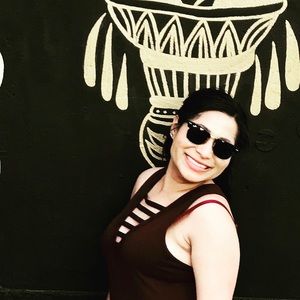 Meet your Posher, Cierra