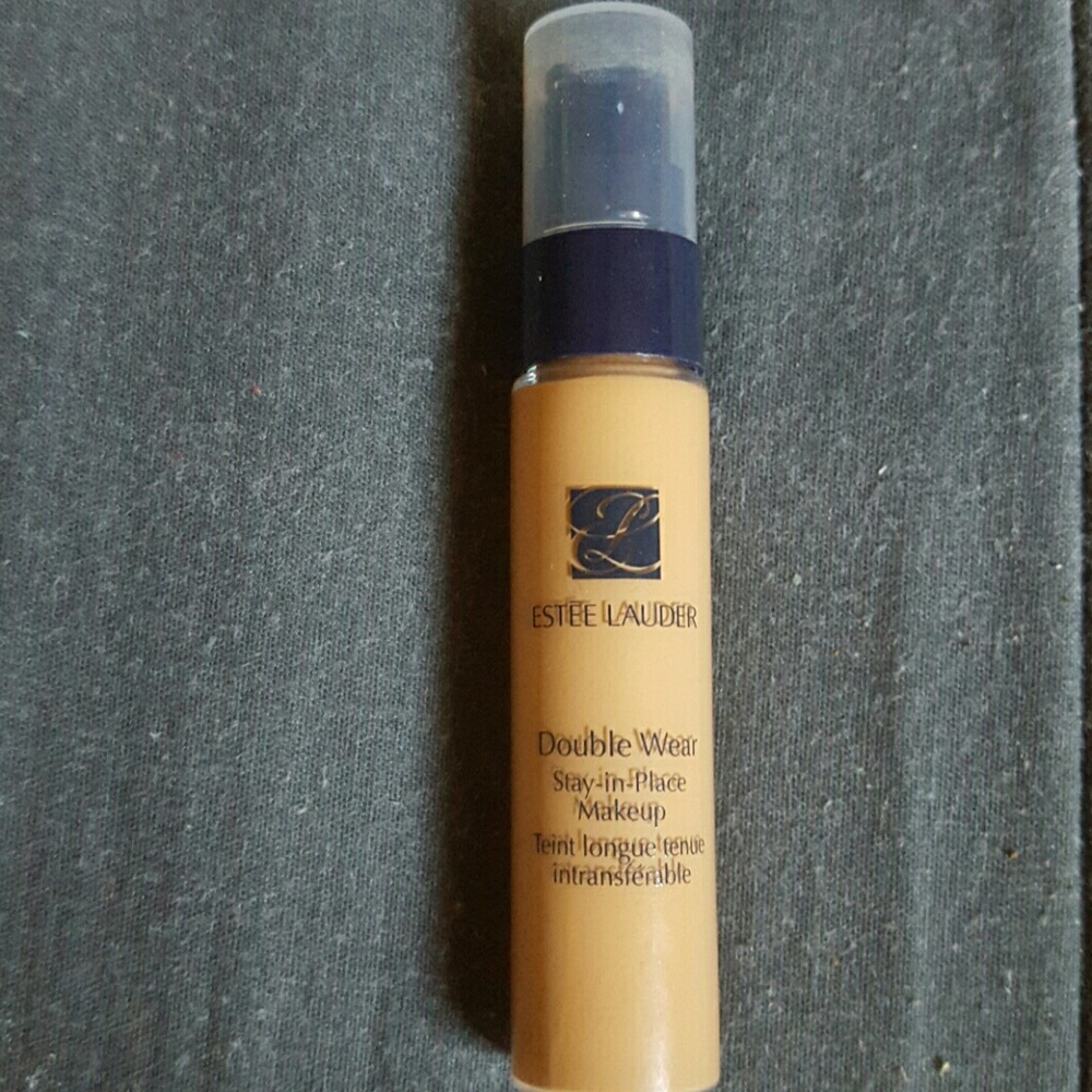 Estee lauder Double wear foundation