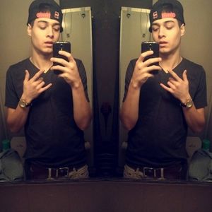 Meet your Posher, Zach