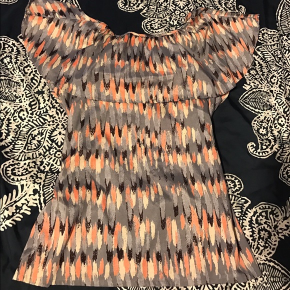 Banana Republic Top - Picture 2 of 3