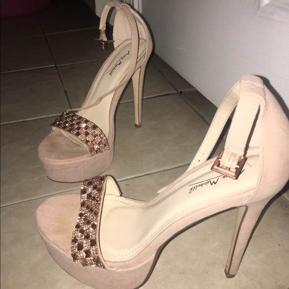 Anne Michelle high heels - Picture 2 of 7